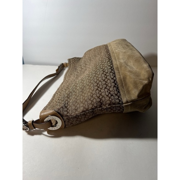 Coach Beige Signature Shoulder Bag - Picture 6 of 9